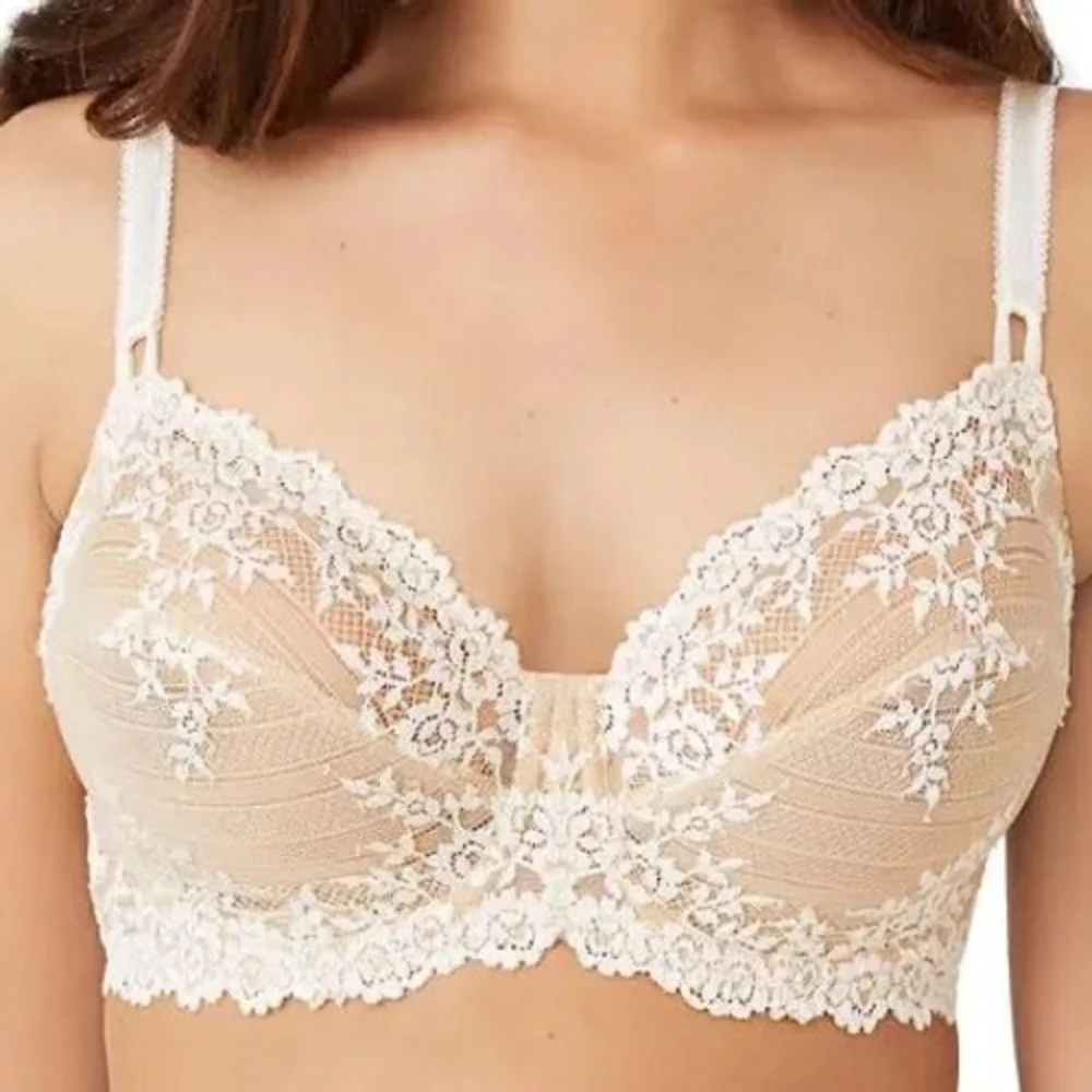 Wacoal Embrace Lace Underwire Bra Sand Ivory 36C Lingerie Romantic Coquette